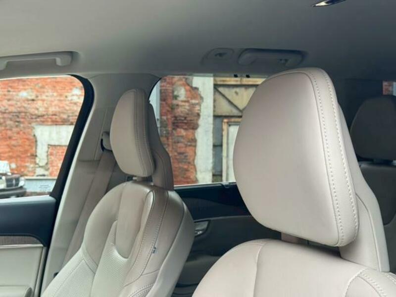 XC90