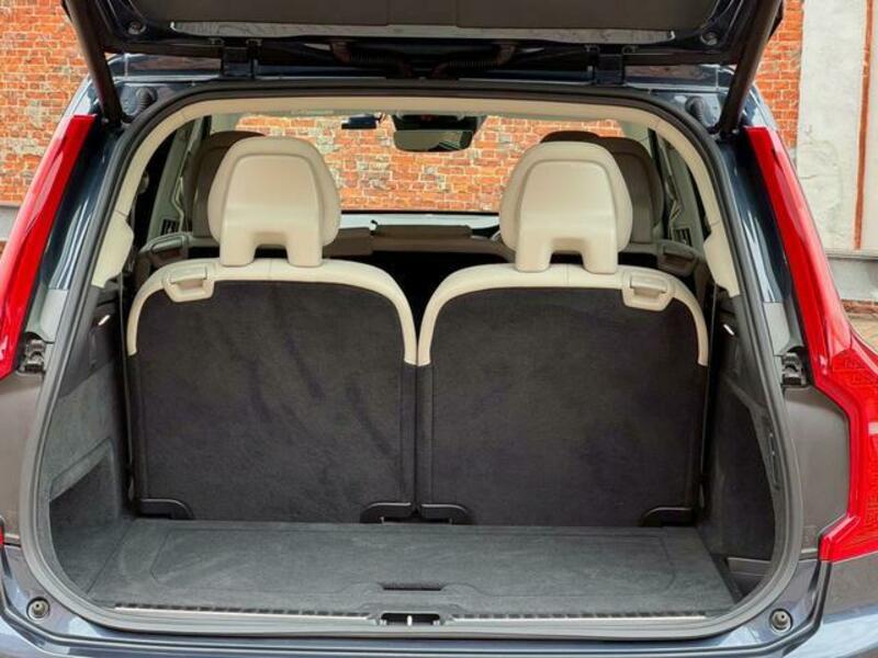 XC90