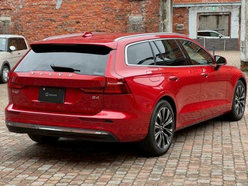 V60
