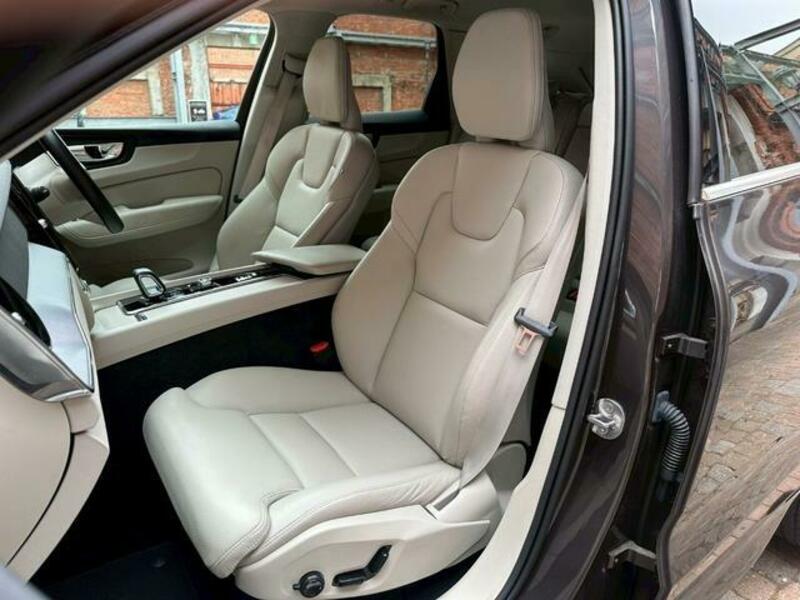 XC60
