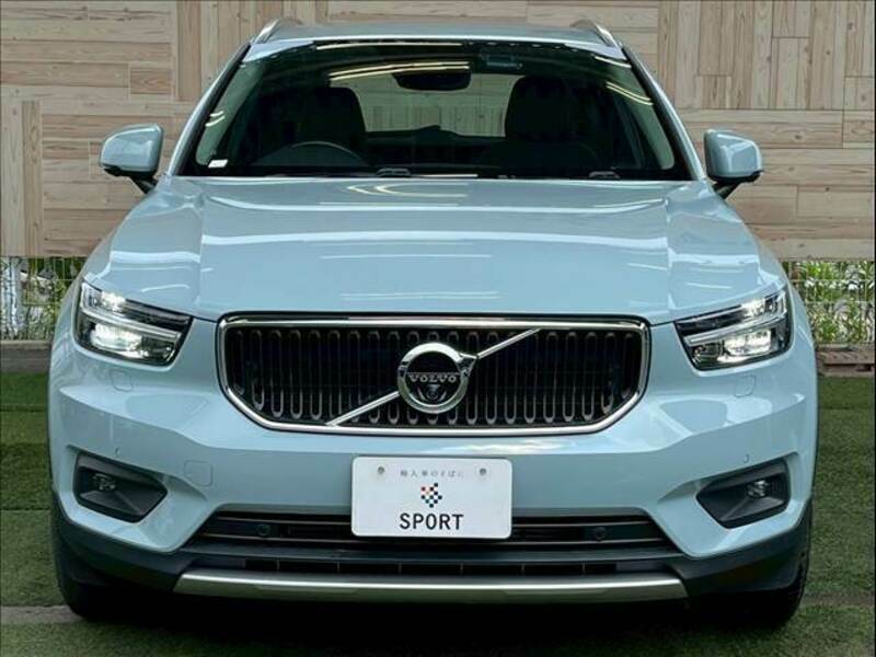 XC40