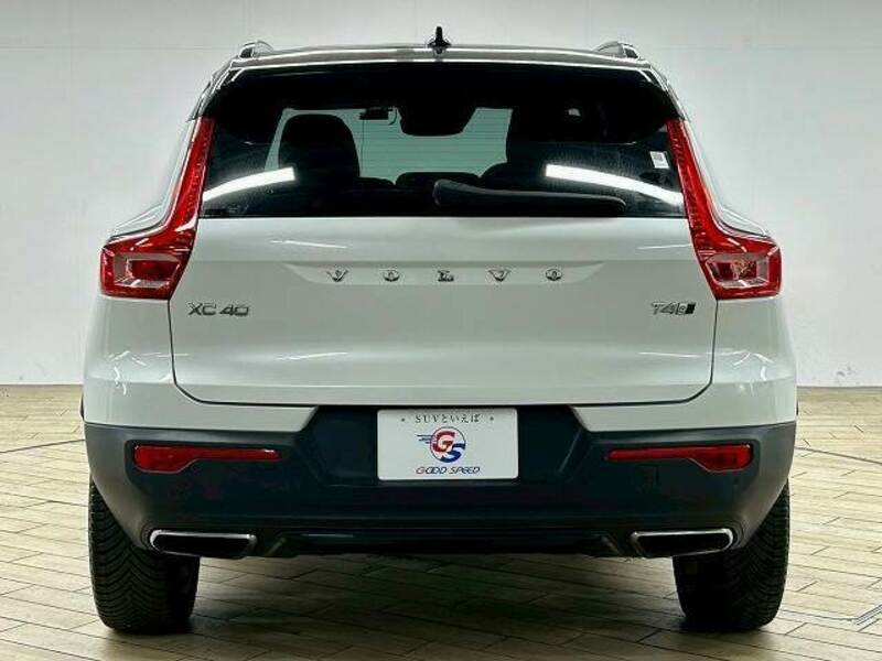 XC40