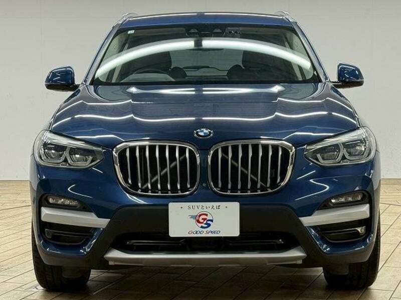 X3