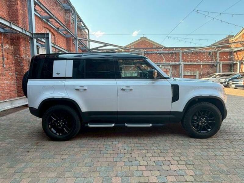 DEFENDER
