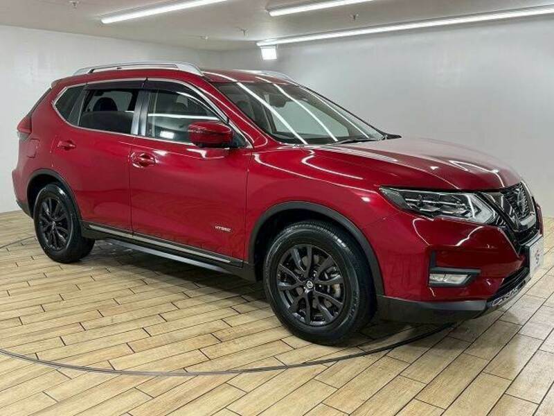 X-TRAIL