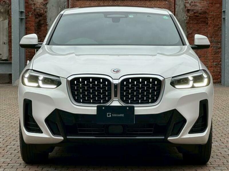 X4