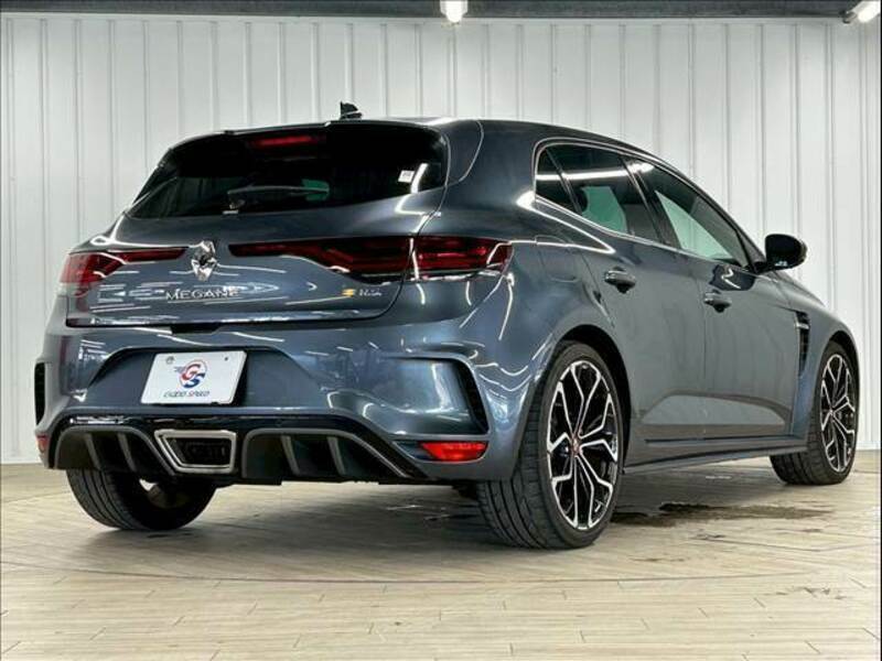 MEGANE