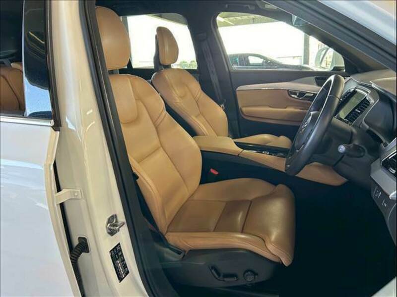 XC90