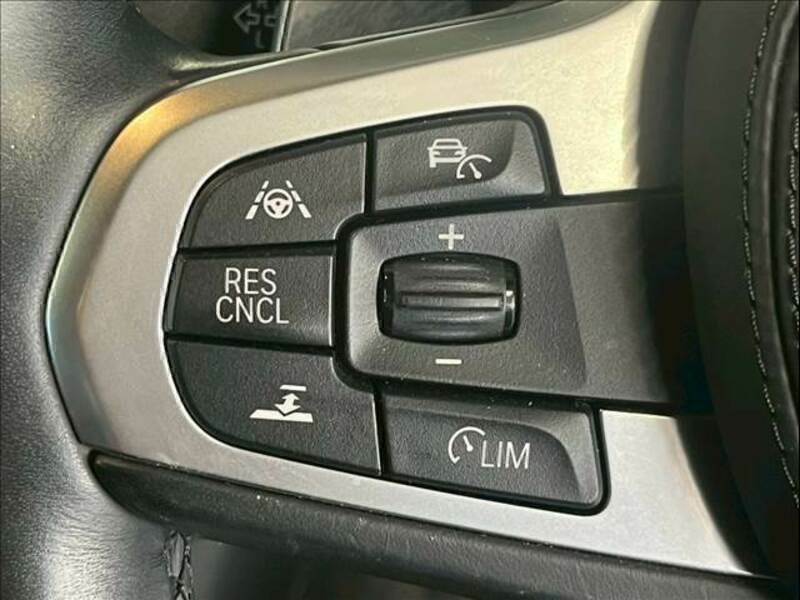 X3