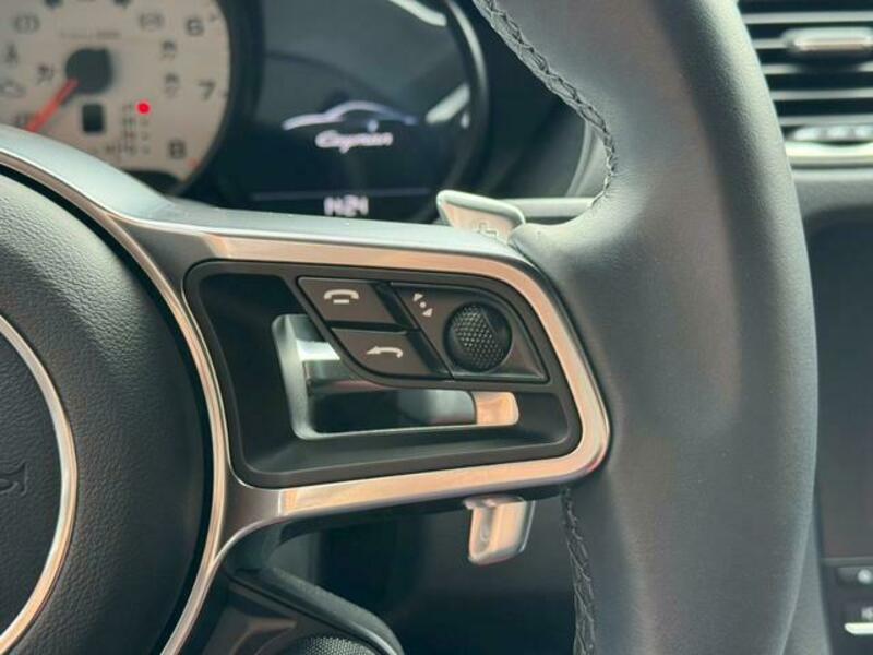 718 CAYMAN