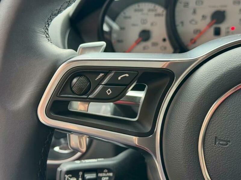 718 CAYMAN