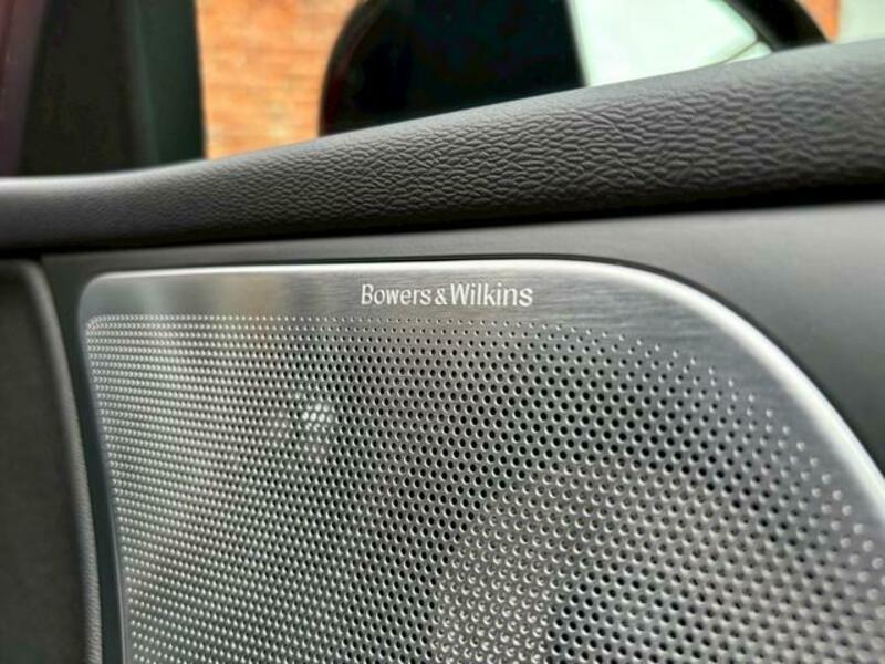 V60