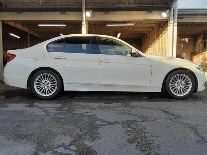 3 SERIES