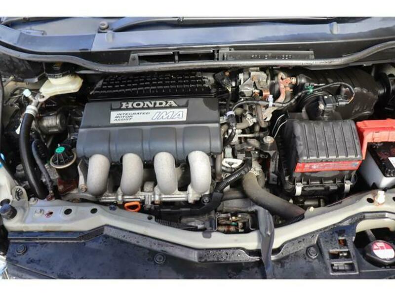 FIT HYBRID