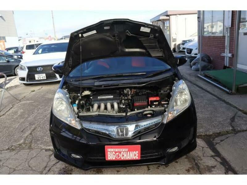 FIT HYBRID