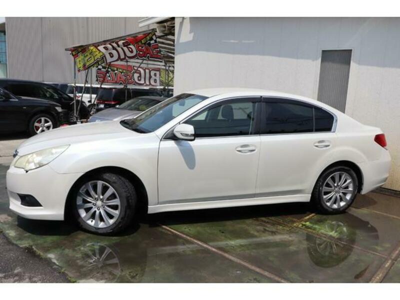 LEGACY B4