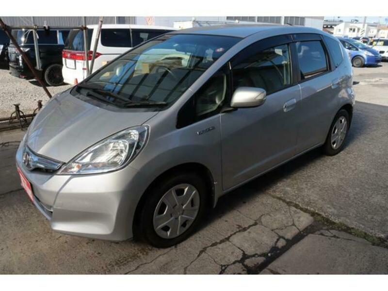 FIT HYBRID