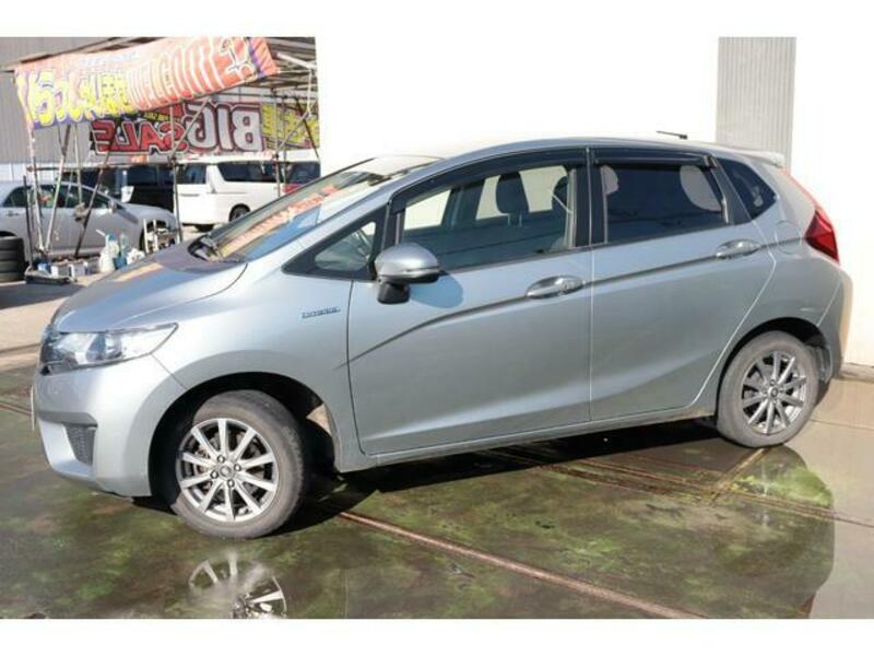 FIT HYBRID