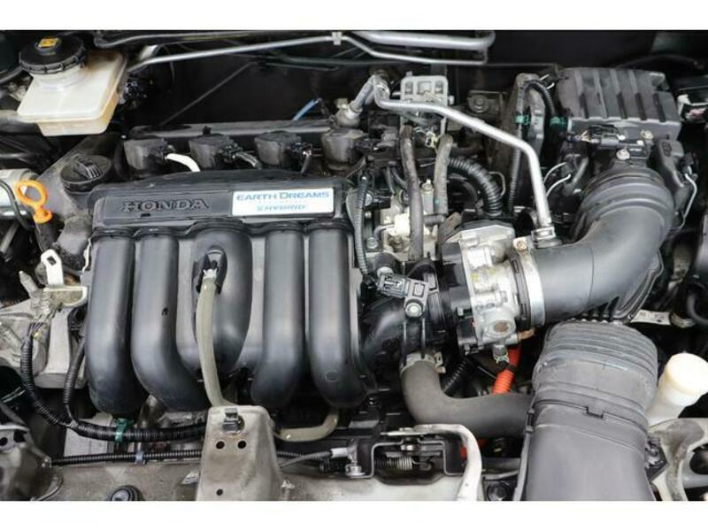 FIT HYBRID