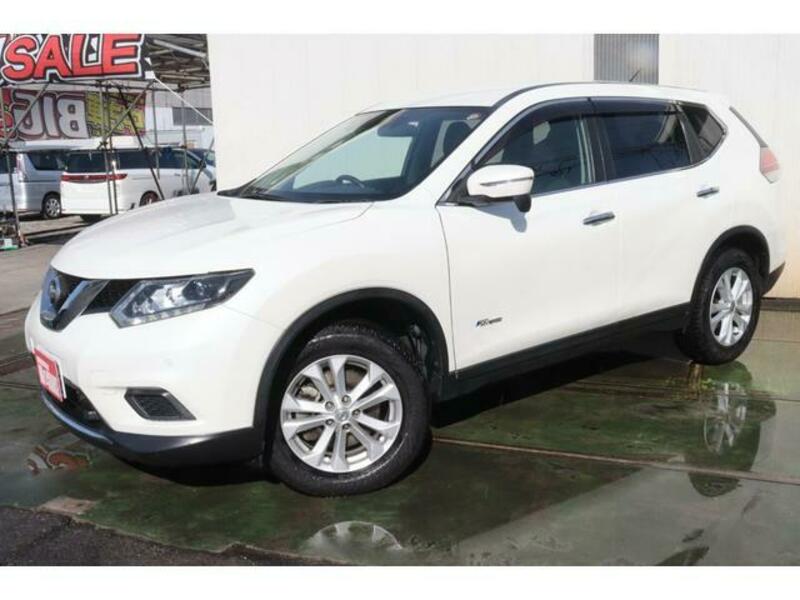 X-TRAIL