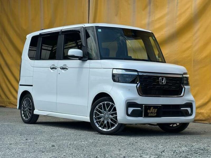 HONDA N BOX CUSTOM