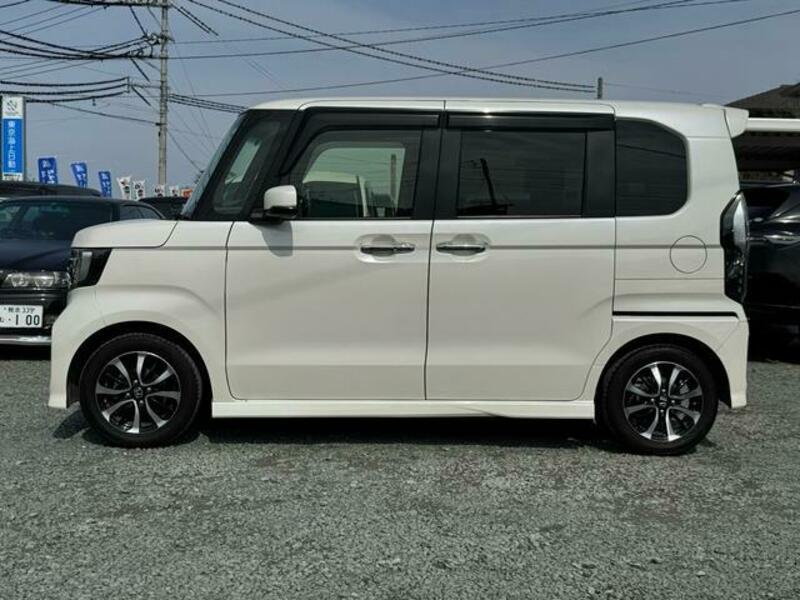 N BOX CUSTOM