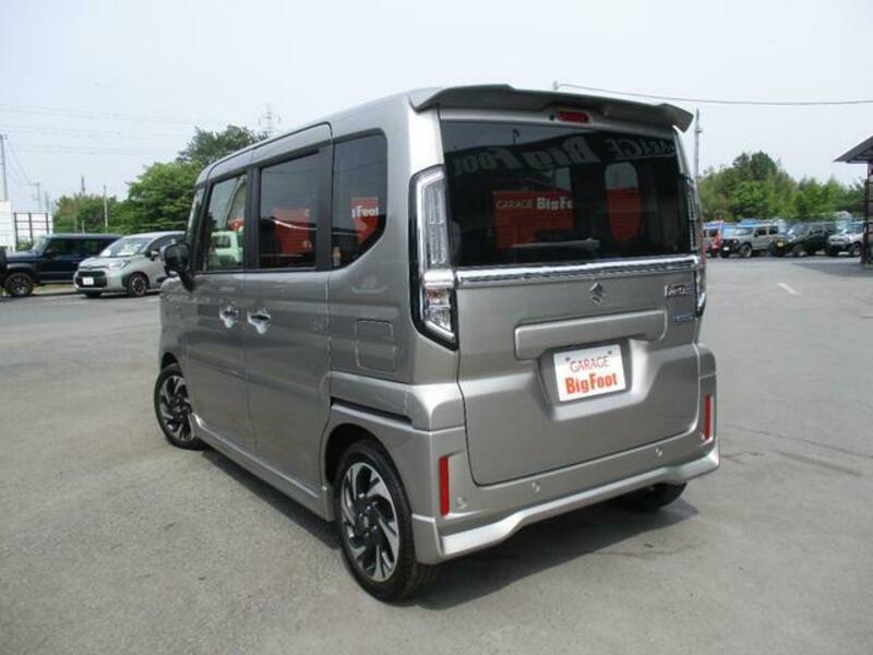 SPACIA CUSTOM