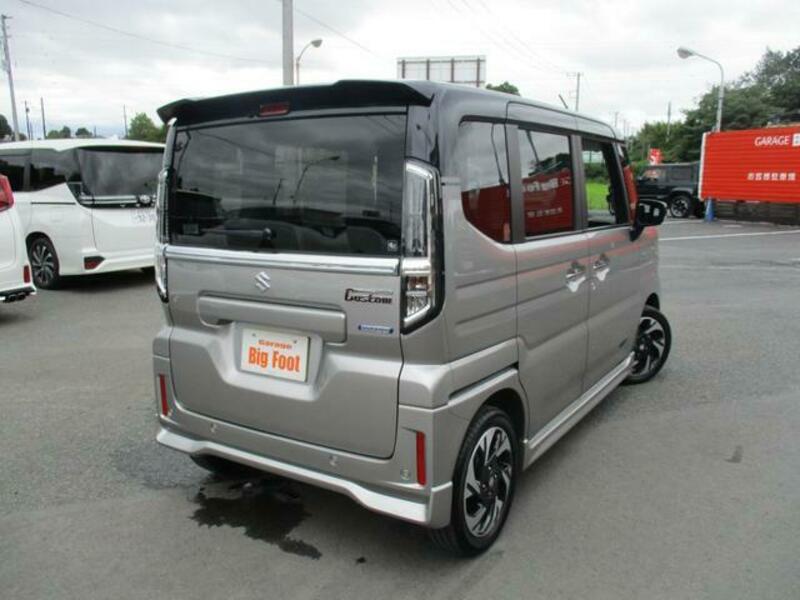 SPACIA CUSTOM