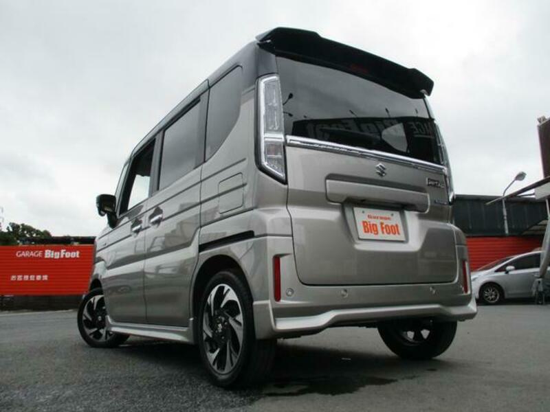 SPACIA CUSTOM