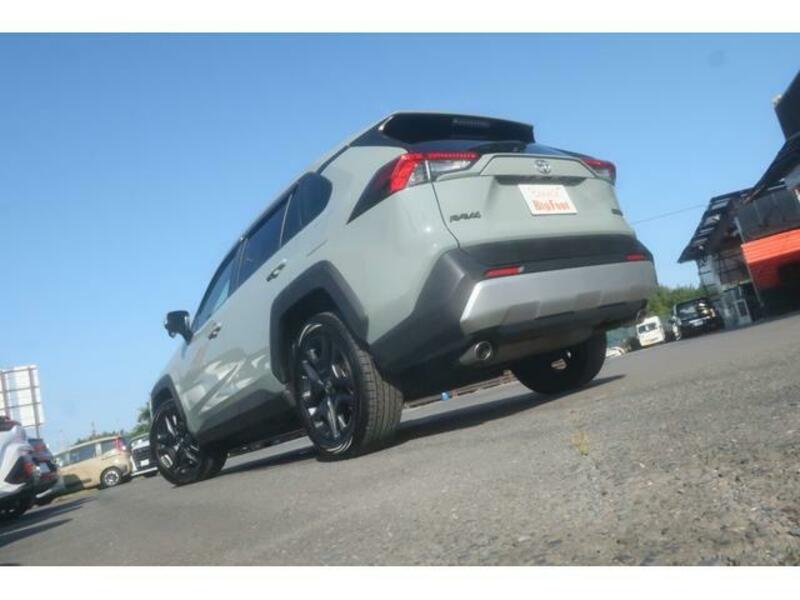 RAV4