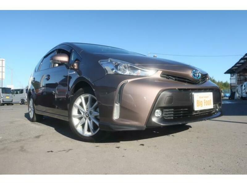 PRIUS ALPHA