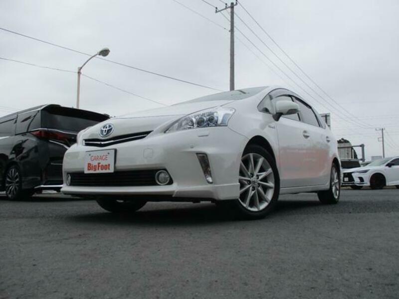 TOYOTA PRIUS ALPHA