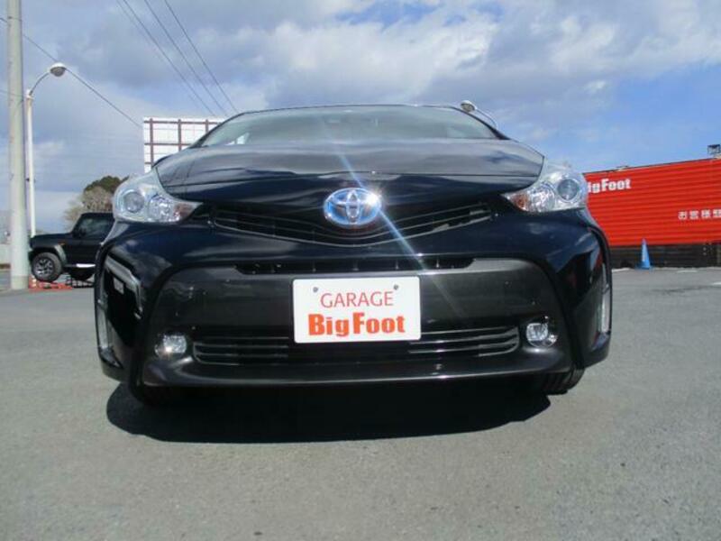 PRIUS ALPHA