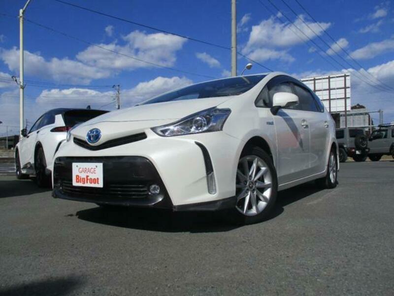 PRIUS ALPHA