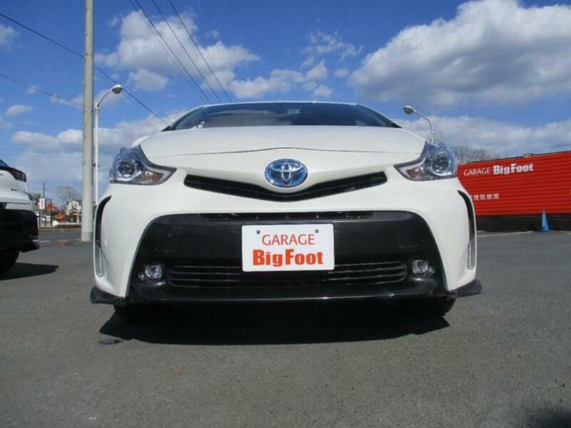 PRIUS ALPHA