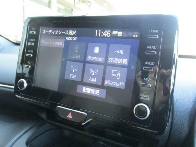 YARIS CROSS