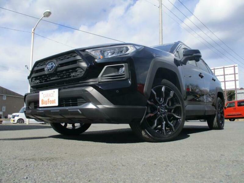 TOYOTA RAV4