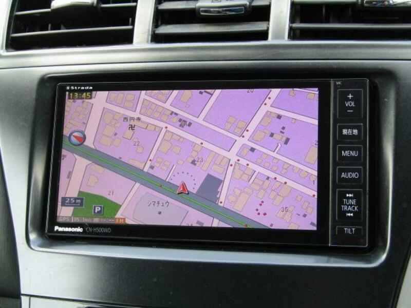 PRIUS ALPHA