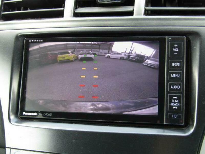 PRIUS ALPHA
