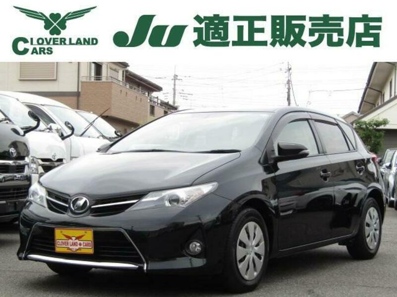 TOYOTA AURIS