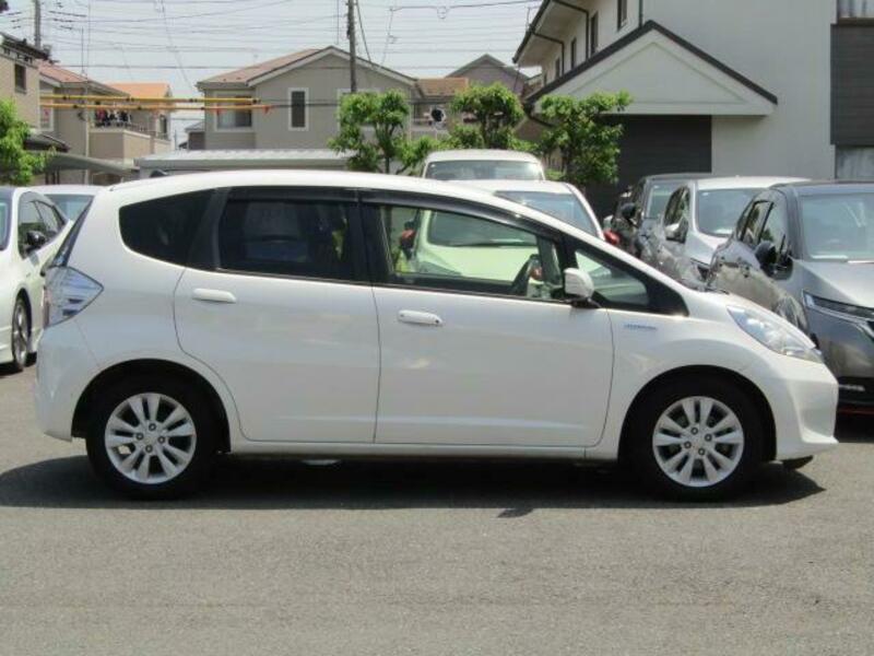 FIT HYBRID
