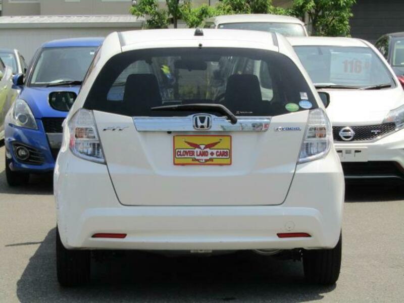 FIT HYBRID