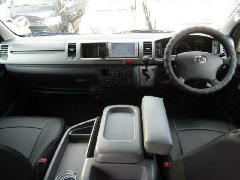 HIACE WAGON