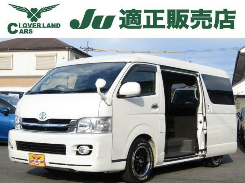 TOYOTA HIACE WAGON