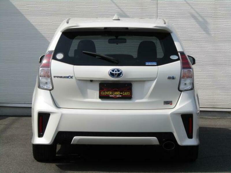 PRIUS ALPHA
