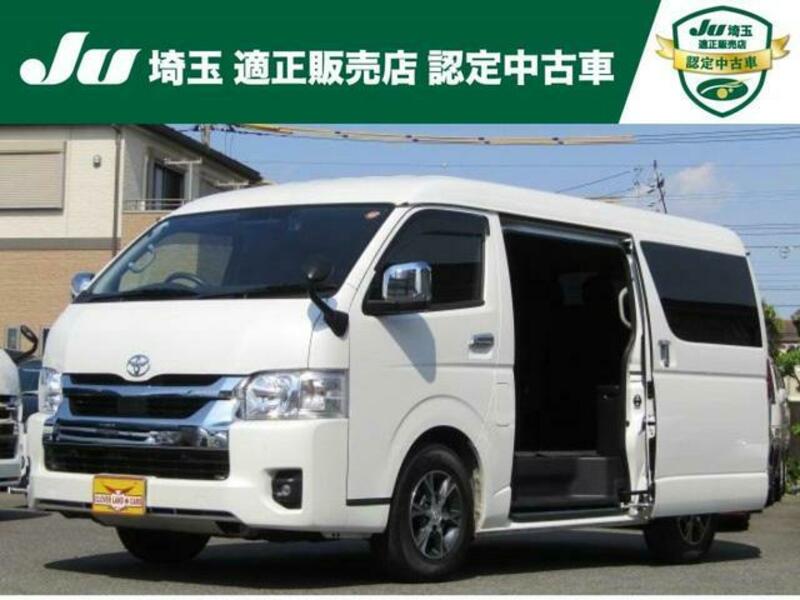 TOYOTA HIACE WAGON