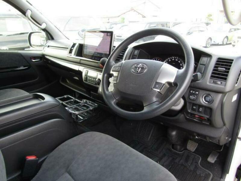 HIACE WAGON