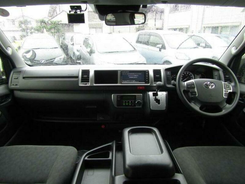 HIACE WAGON