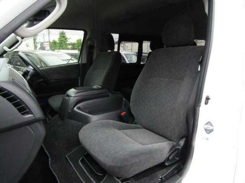 HIACE WAGON