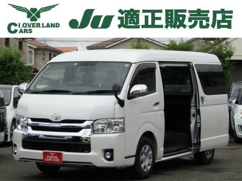 TOYOTA HIACE WAGON